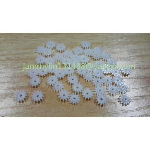 Free shipping White Plastic Gears 0.7*0.2CM for Car mechanism car radio repair parts 30pcs /lot