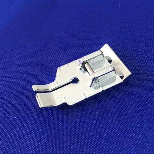 1/4" GUIDE SEWING FOOT SNAP ON FOOT WILL FIT, BROTHER, JANOME, TOYOTA, NEW SINGER DOMESTIC SEWING MACHINES AA7028