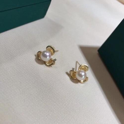 S925 silvern Stud-Earrings with Natural Seawater AKOYA Pearls,Sweet Clover flower shape women earrings for Jewelry lady gift