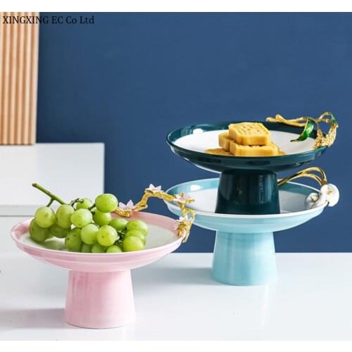 Japanese Dessert Plate Living Room Household Fruit Plate Ceramic Tableware Dessert Tall Tray Creative Metal Art Craft Decoration
