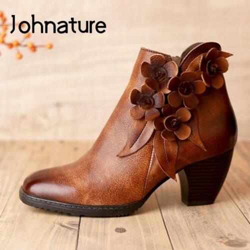 Johnature Short Plush Women Shoes Platform Boots 2020 New Winter Genuine Leather Zip Round Toe Sewing Handmade Ankle Lady Boots