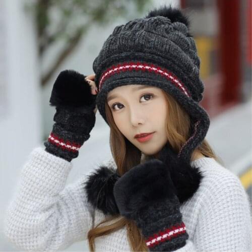 Ladies autumn/winter Korean casual knitted hat, cute fur ball thickened warm ear protection hat, outdoor riding sports rabbit fu