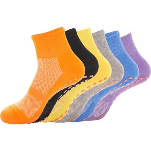Anti-Slip Socks Non Slip Sticky Grip Floors Socks for Women Men Tile Wood Floors Anti-Skid Sticky Grippers Hospital Slipper Sock