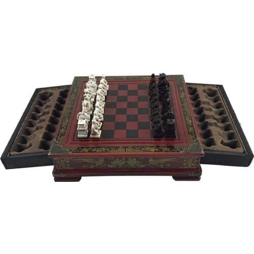 Retro Chess Set Board Games Resin Chess Terracotta Warriors Lifelike Pieces High-density Board Paste 26*26*6.5 cm Gift