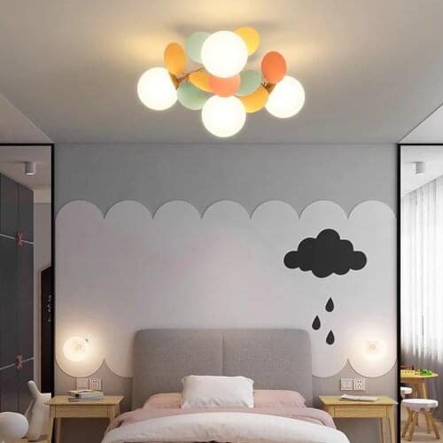 Warm and romantic childrens room lamp creative girl bedroom lamp simple modern Nordic lamps macaron ceiling lamp