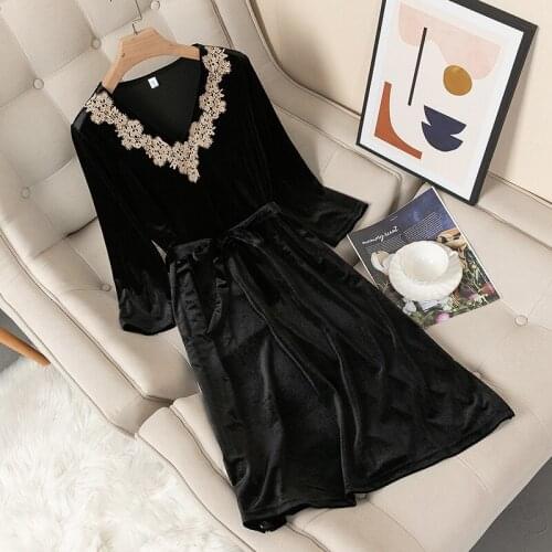 FZSLCYIYI Spring Autumn Womens Sexy Lingerie Velvet Nightgown V-neck Lace Trim Sleepwear Lingerie Nightdress Nightwear Homewea