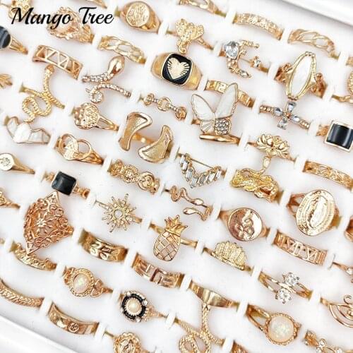 50Pcs/Lot Vintage Heart Butterfly Crown Rhineston Rings for Women Mix Styles Gold Snake Geometry Finger Ring Party Jewelry Gift