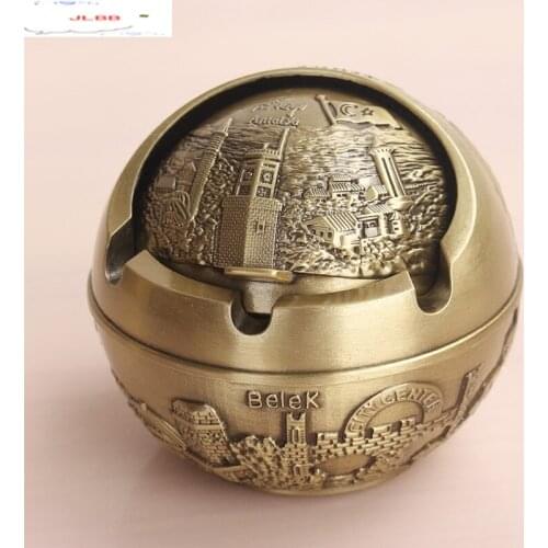 European Style Retro Household Round Ashtray Creative with Lid Metal Multifunction Office Living Room Coffee Table Desktop