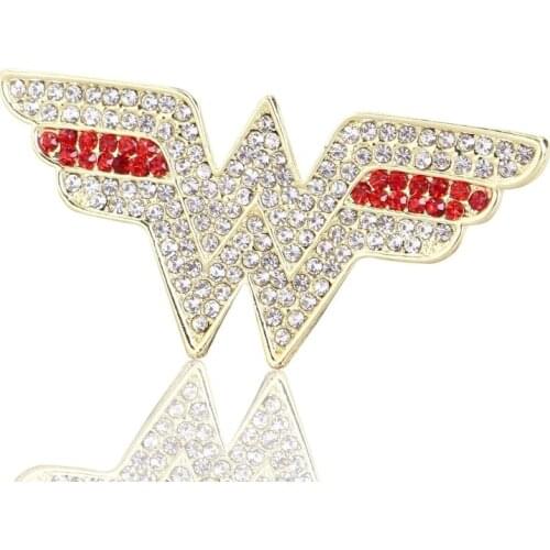 High-Grade Metal Letter Brooch Crystal Rhinestones Corsage Coat Cardigan Badge Lapel Pin Jewelry for Women and Men Accessories