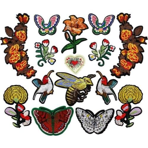 Iron On Embroidered Patches For Clothes Cartoon Badge Garment Appliques Motif Embroidery Flower Patches Sewing DIY Accessory