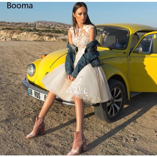 Booma Fairy Short Wedding Dresses O-Neck Floral Appliques Knee-Length Bride Dresses Sleeveless Illusion Top A-Line Wedding Gowns