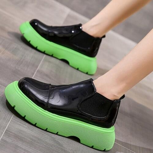 2021 Womens Chunky Platform Chelsea Boots Autumn Mix Color Patent Leather Ankle Boots Woman Slip on Short Bottes Female