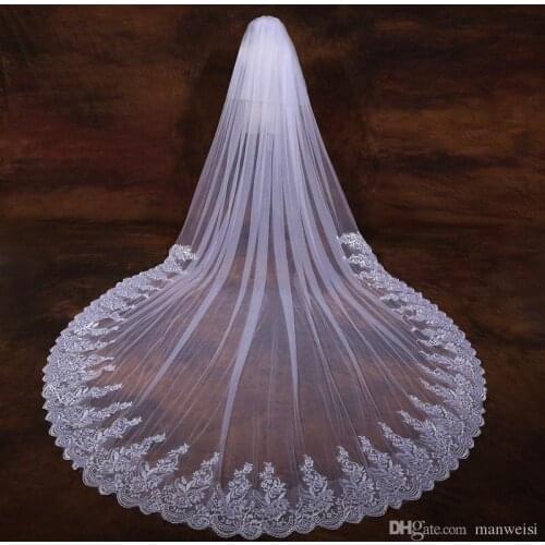 Real Image Two Layer Cheap Bridal Veils Cathedral Length Tulle Long Wedding Veils Lace Applique Bride Accessories With Comb