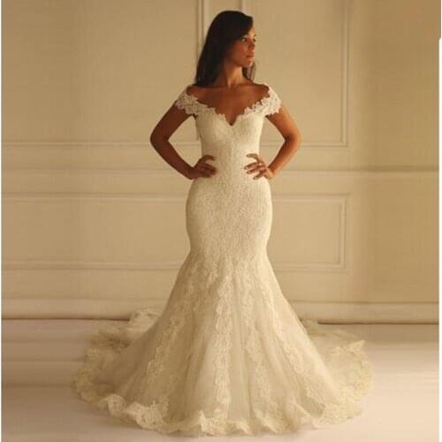 Romantic Lace Mermaid Gown Sexy V-Neck Unique Design Back Foor Length Wedding Party Dress