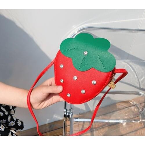 Wonderlife Childrens small bag strawberry 2020 messenger bag baby cute little girl coin purse Joker fashion shoulder bag tide
