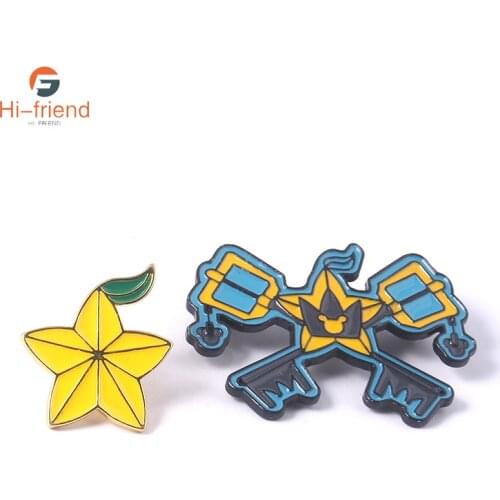 Game Kingdom Hearts Brooch Sora Keyblade Badge Brooches Paopu Carambola Metal Enamel Cartoon Pin for Women Men Lapel Accessories