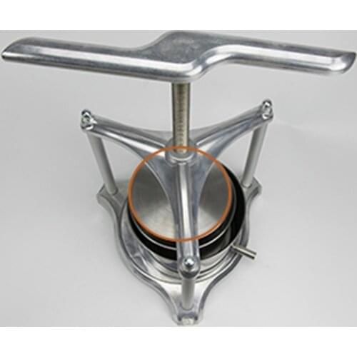 Hand-hold Home Use Squeezer/Fruit Juicer Juice Residue Seperation 6L ATT