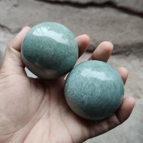 2Pcs/Pair Baoding Handball Smooth Surface Relieve Stress Lushan Jade Stone Green Natural Fitness Handball for Finger