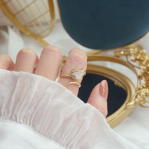 Korea New Design Fashion Jewelry 14K Gold Plating Tulip Opal Ring Elegant Womens Daily Opening Adjustable Simple Ring