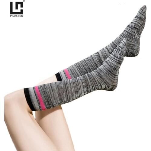 PEARLYNN Yoga Socks