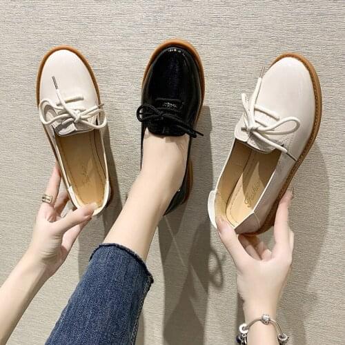 One-legged small leather shoes women Korean version of all-match bow flat shoes 2020 autumn new womens shoes