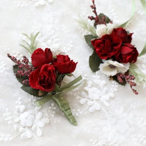 1Piece Handmade Wedding Groom Boutonniere or Bride Bridesmaid Women Hand Wrist Flower Artificial Flowers Corsages Rose Flower