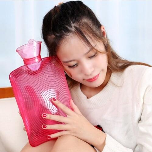 New design 2L circle line pvc rubber hot water bottle bag for warm hands and warm body