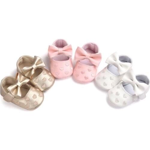 Heart Shaped Baby Girl Shoes With Bow Newborn Girls Shoes PU Leather Baby Moccasins Casual Baby First Walkers 0-18M