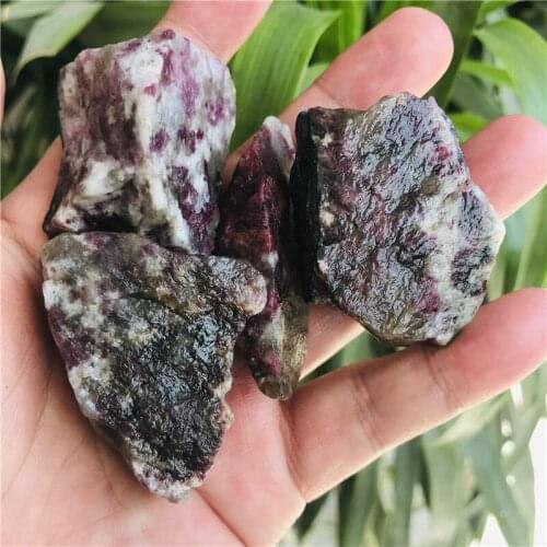 Natural Irregular Crystal Quartz Rock Healing Ore Ornament Mineral Energy Stone