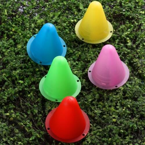 30 Roller Skating Training Cones Plastic Traffic Stake Sports Basketball Football Training Roadblock Agility Field Marker Cones