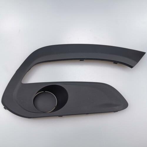 Front fog lamp trim panel for SAIC MAXUS G10