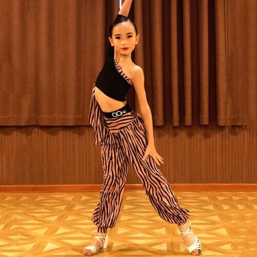 Fashion Latin Dance Clothes Female Girls Stripe Short Tops Latin Dance Pants Loose Practice Dancewear Kids Samba Costume BL5621