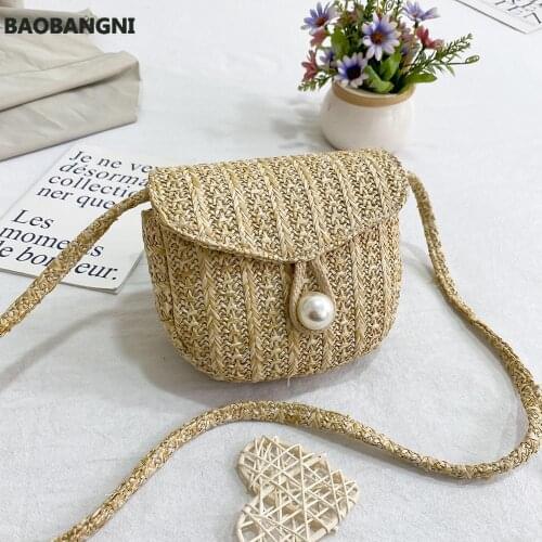 Woven Straw Bag Summer Holiday Beach Bag with Pearl Ladies Woven Bucket Straw Bag Hot Handbags Clutch for Women