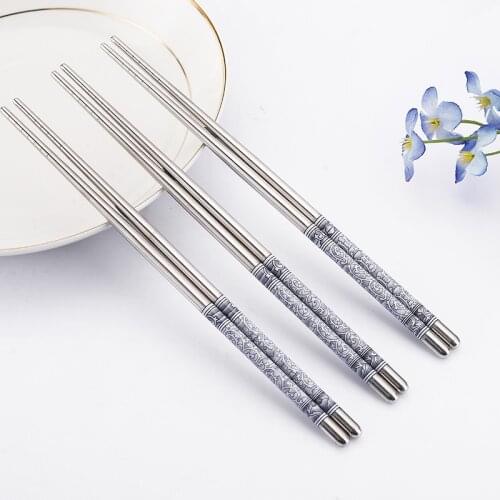 2 Pairs Chinese Stainless Steel Chopsticks Non-Slip Stainless Steel Chop Sticks Set Reusable Food Sticks Kitchen Sushi Sticks