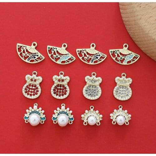 6pcs Vintage Earrings for Women Chinese Fan Shaped Pendant Peking Opera Head Rhinestone Pearl Lucky Bag diy Accessories