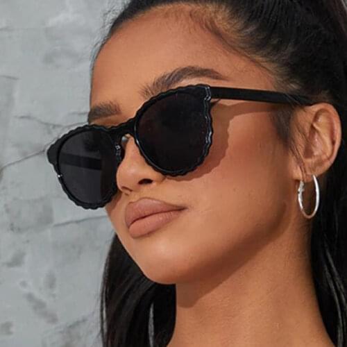 Korean Flower Round Sunglasses Women Retro Brand Designer Classic Black Circle Sun Glasses Ladies Summer Driving Eyewear UV400