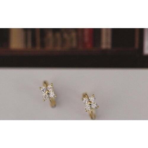 CMajor 9K Solid Gold Earring Personality Temperament Delicate Four-leaf Floret Minimal Simple CZ Hoop Earrings Gift for Women