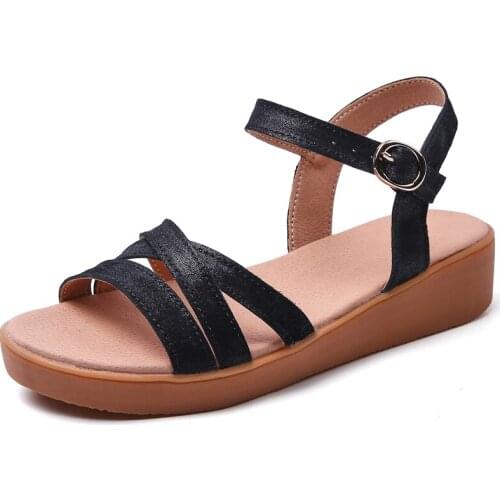 Women New Brand Sandals Home Non-slip 2021 Lady Flat Slippers Plastic Female Girls Cool Garden Shoes Hot Sale Footwear Cheap