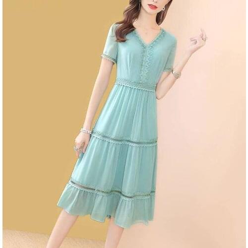 Summer casual hollow V-neck chiffon dress women fashion ruffled pleated dress ladies elegant work wear midi dress female robe