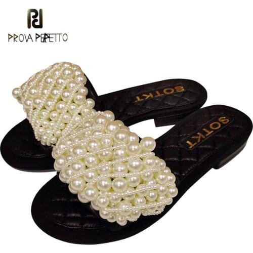 2021 summer new retro pearl flat slippers flat-heeled flip flops outer wear leather all-match sandals women