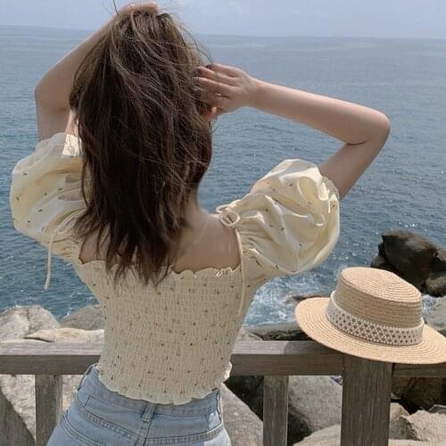 Korean Style Chic Puff Short Sleeve Blouse Crop Tops T-shirts Summer Fitting Tees V Collar Summer Sweet Pullover Vintage Style