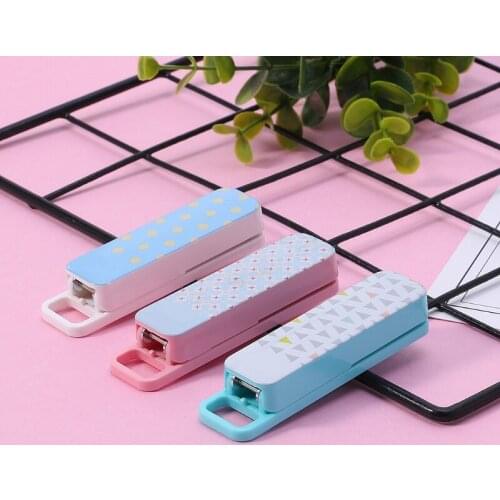 R9UA 1 Set Manual Mini Stapler 3 Color Staplers Set Stationery School Office Supplies