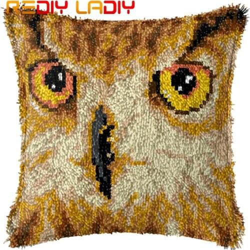 Latch Hook Cushion Owl Face Pillow Case Pre-Printed Color Canvas Acrylic Yarn Latched Hook Pillow Sofa Crochet Cushion Cover Kit