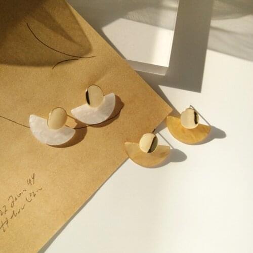 Made of metal and contracted fashion joker ear stud earrings aesthetic temperament geometry earrings adorn article