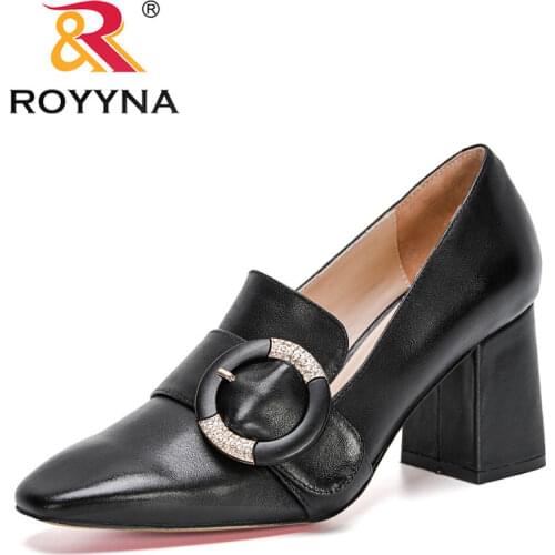 ROYYNA 2021 New Designers Natrual Geniune Leather Pumps Women Thick Heels Comfortable Soft Fashion Big Size Shoe Zapatilla Mujer