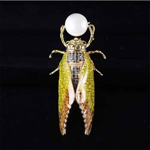 Lovely Grasshopper Brooches for Women Men Jewelry Gorgeous Zircon Pearl Enamel Pins Animal Insect Fashion Costume Broche Pin