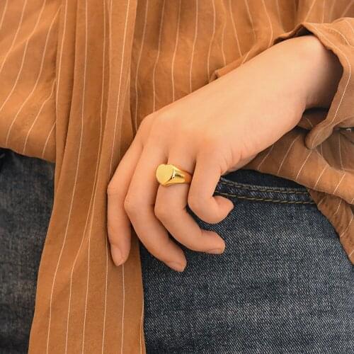 Heart Band Statement Ring Women Jewlery Titanium With 18 K Gold Designer T Show Club Cocktail Party Rare Elegance Japan Korean