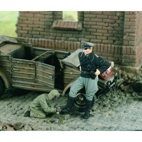 1/35 Resin Figure Model Kit Unassambled Unpainted 1057(2 figures)