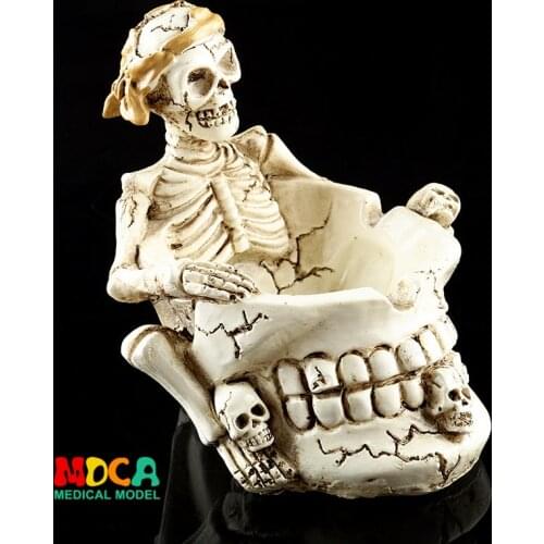 Resin ashtray skull head personalized gifts home furnishings resin bar atmosphere display YHG009