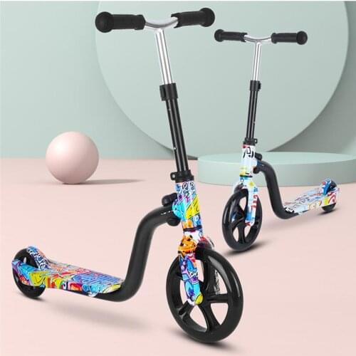 Children Two-wheeled Scooter Kids Toy Car Big Wheel Pulley Scooter Printed Kick Scooter for Kids Playing (Random Pattern)